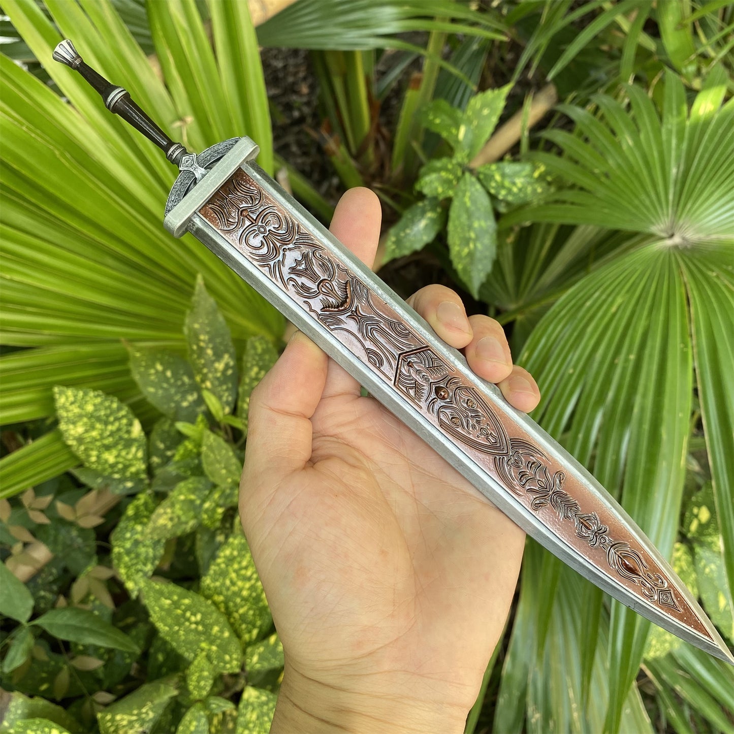 Ludwing's Holy Blade Replica Metal Miniature