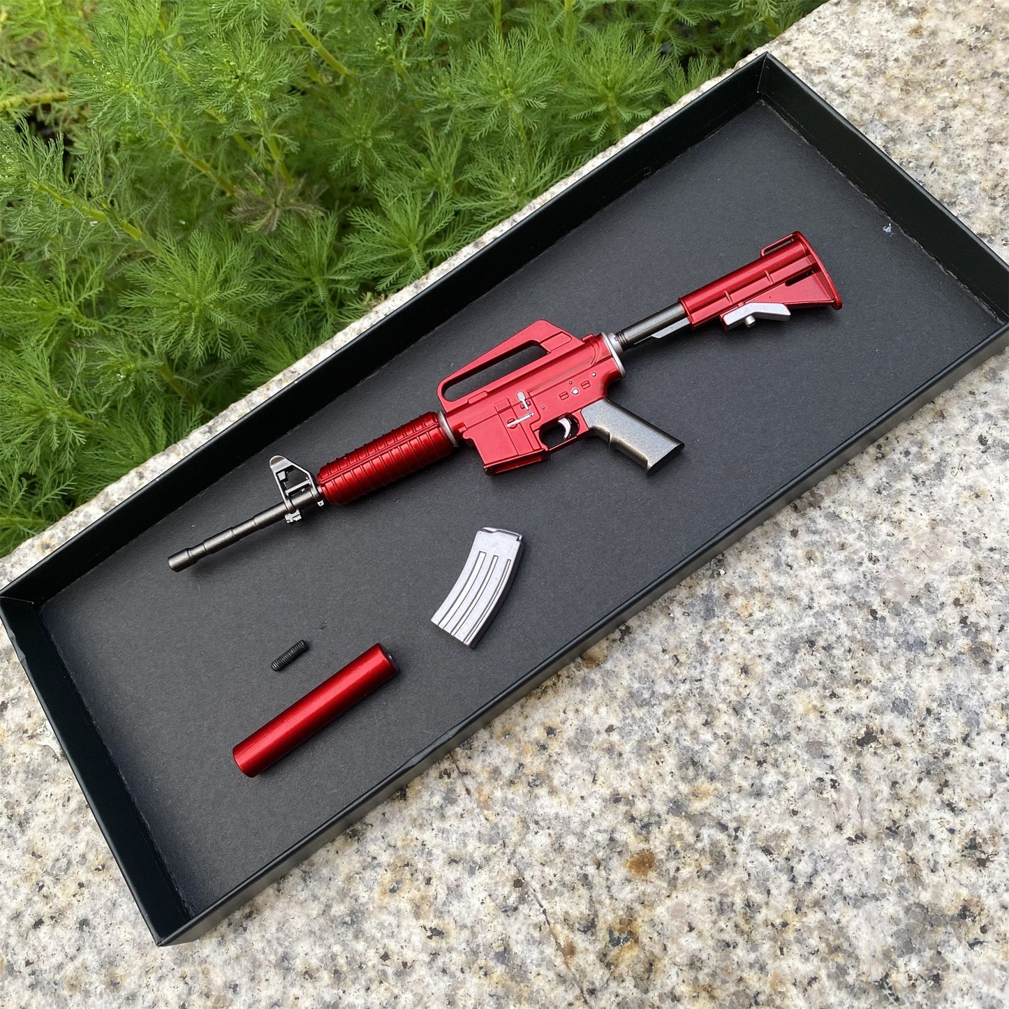 M4A1-S Red Hot Metal Miniature