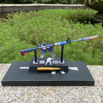 M4A1-S Player Two Metal Miniature