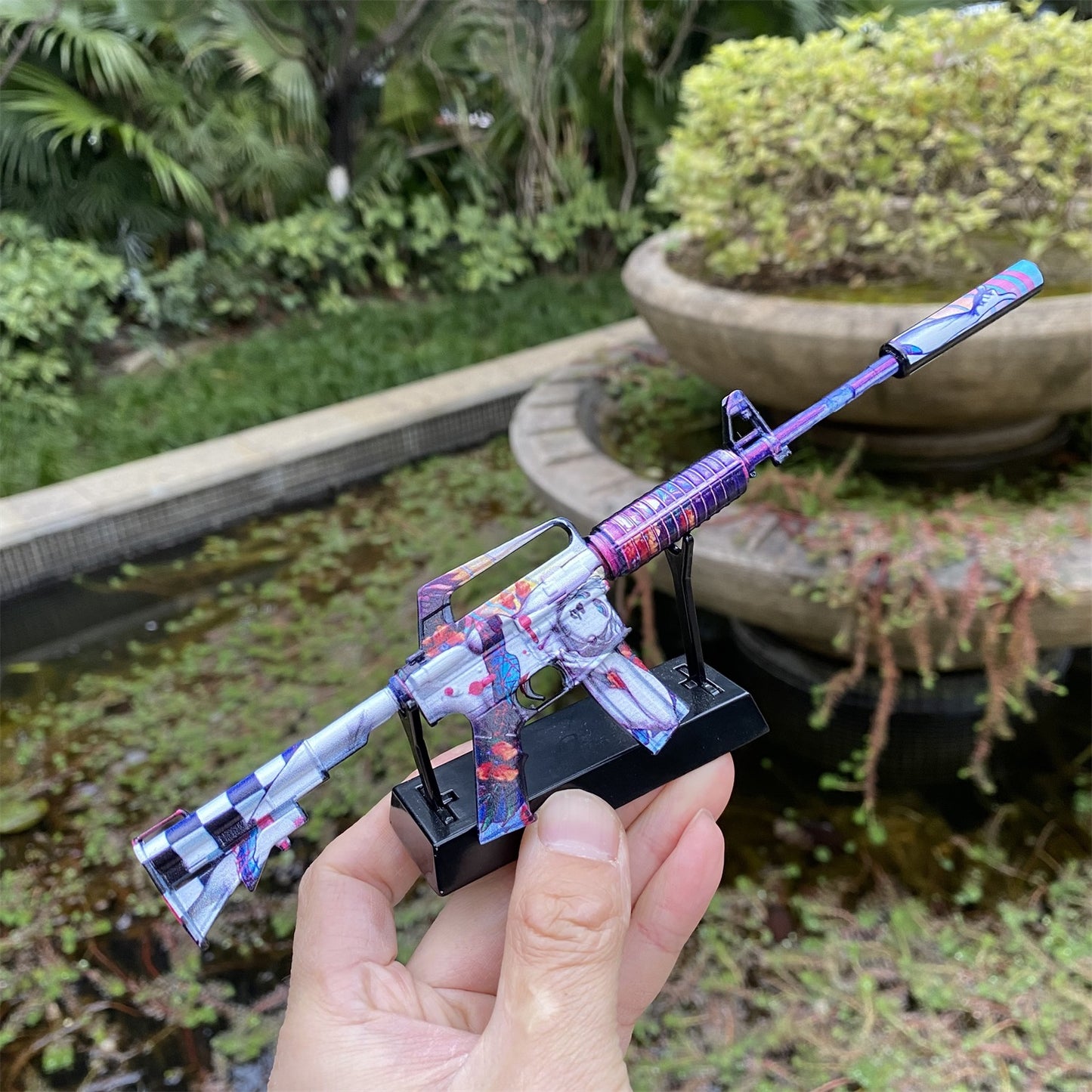 M4A1-S Vaporwave Metal Miniature