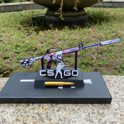 M4A1-S Vaporwave Metal Miniature