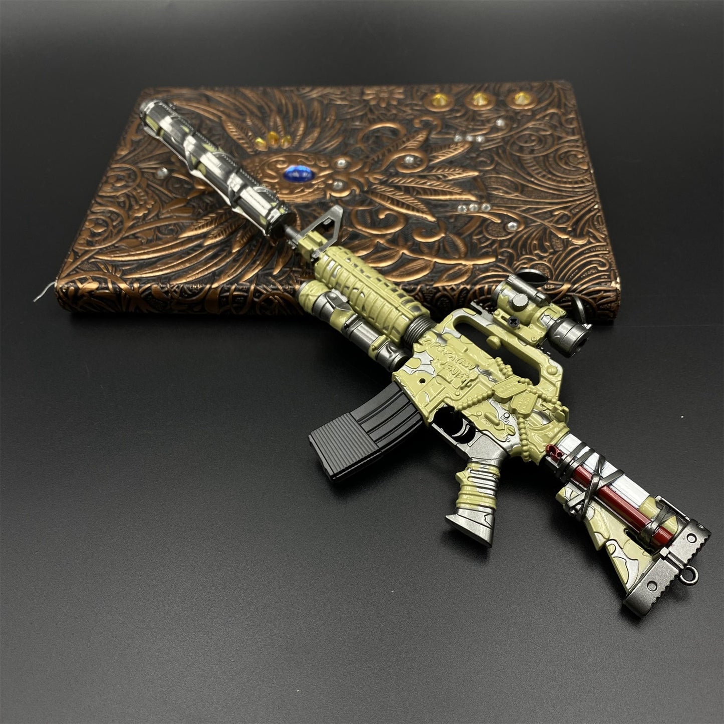 Delta Action CAR-15 Black Hawk Alloy Miniature Replica