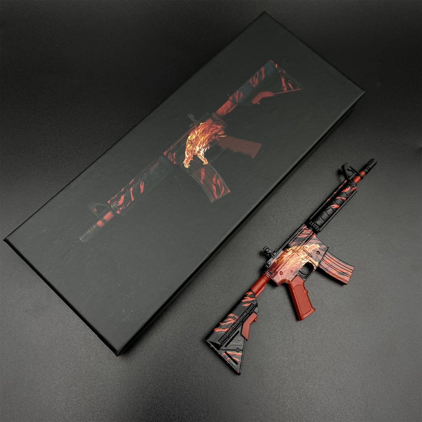 CS2 Hot Game Skin - M4A4 Gun Mini Metal Replica For Collectible