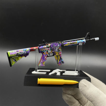 CS2 Game Peripheral - Metal Tiny M4A4 In Living Color Gun Replica Game Prop Collectible