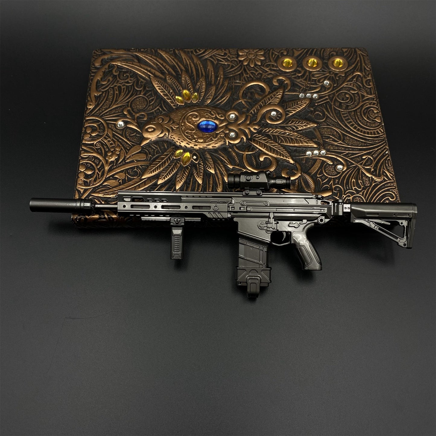 Delta Force M7 Assualt Rifle Metal Miniature