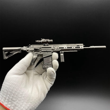Delta Force M7 Assualt Rifle Metal Miniature