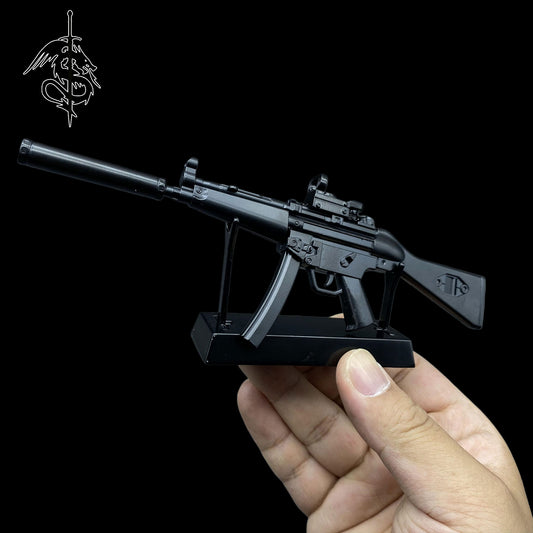 1:5 Arena Breakout Metal Tiny MP5 Submachine Gun Miniature