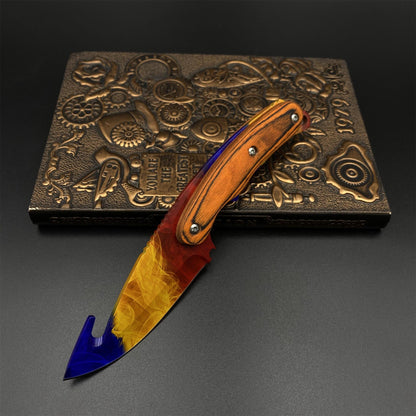 420 Steel CS2 Fire Gradient Knife Collectible Model Outdoor Camping Knife