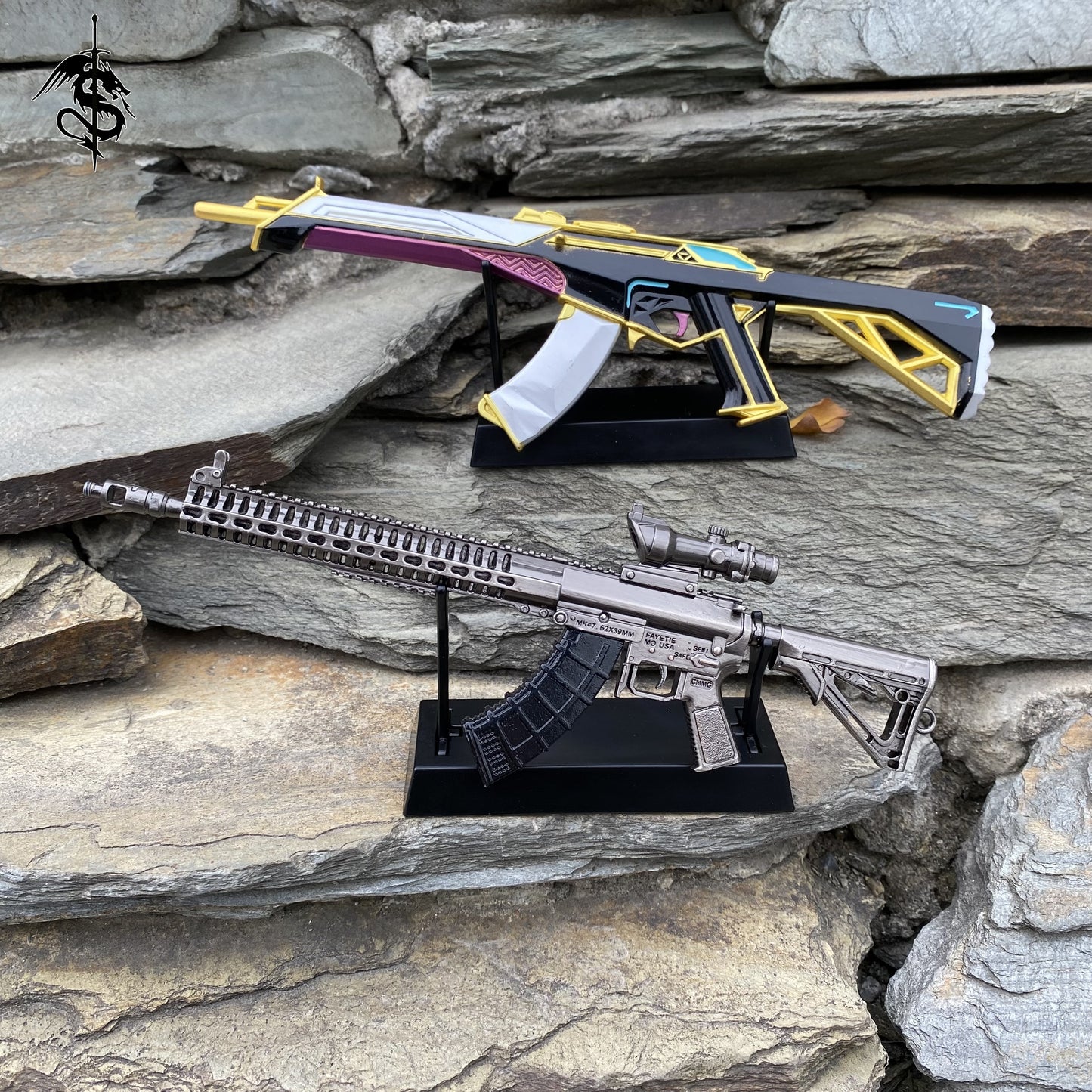 Sword Miniature Display Metal Holder Tiny Gun Stand