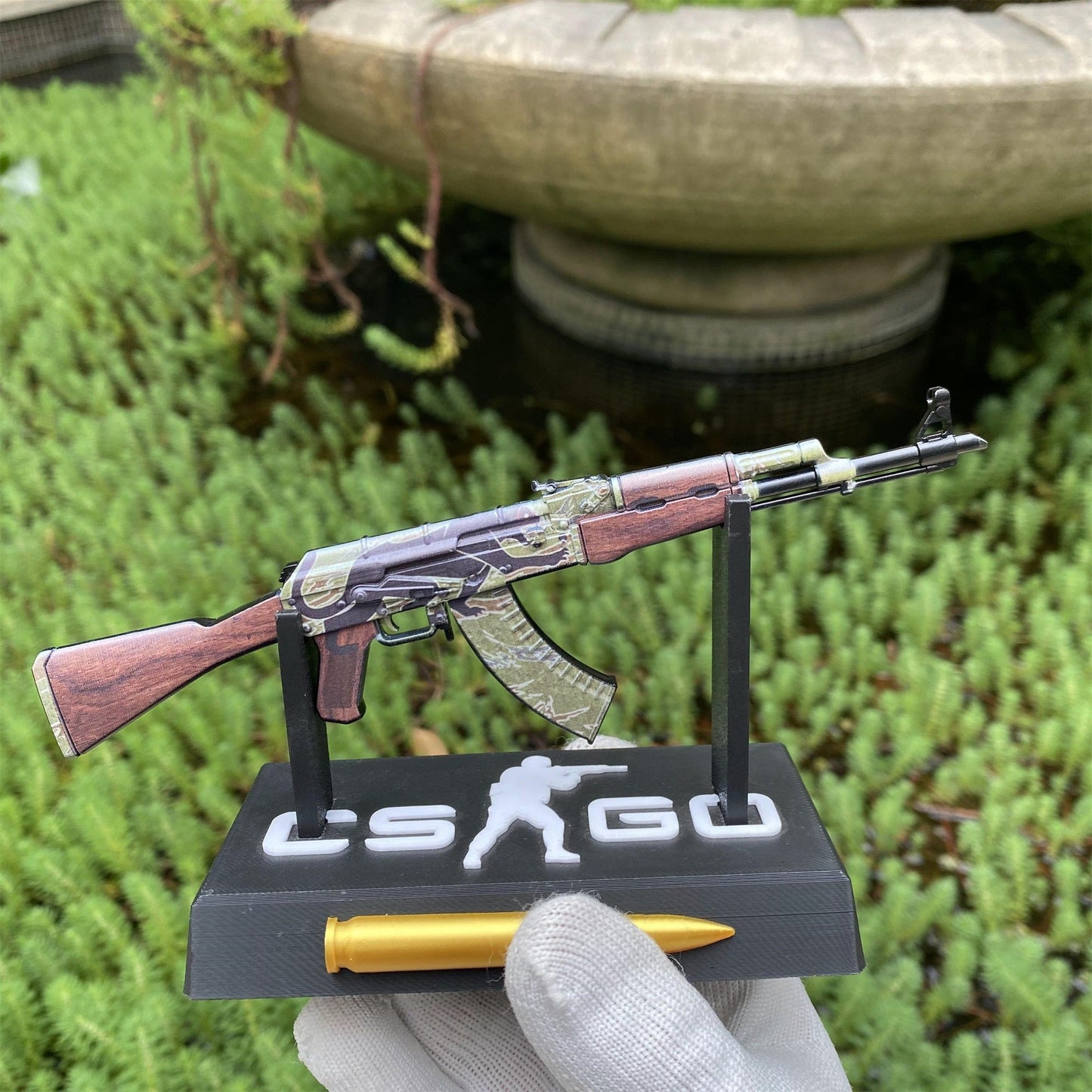 Tiny AK-47 Jaguar Miniature Metal CSGO Fan Art For Display