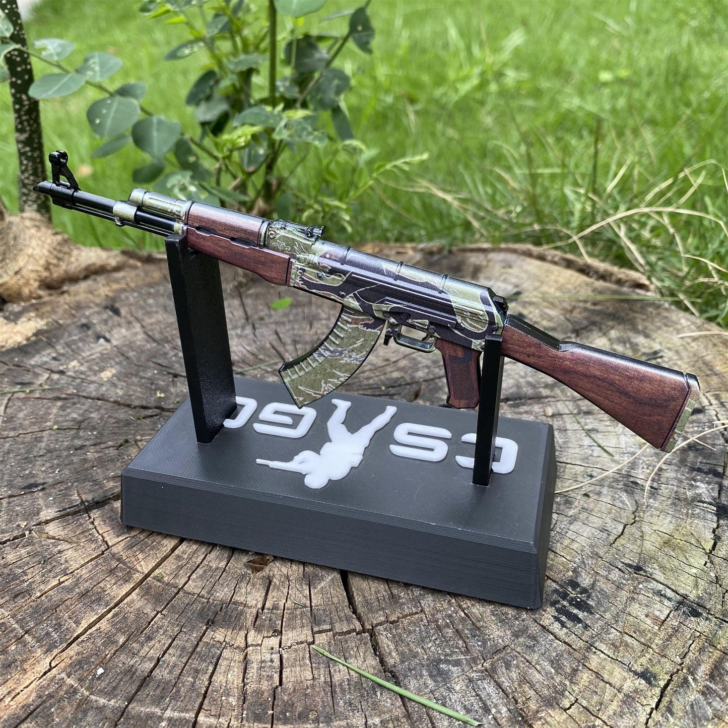 Tiny AK-47 Jaguar Miniature Metal CSGO Fan Art For Display