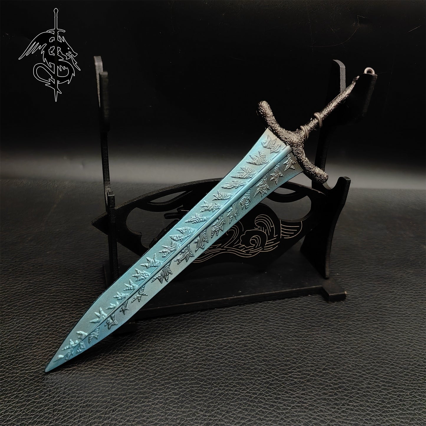 Metal Dark Moonlight Greatsword Miniature