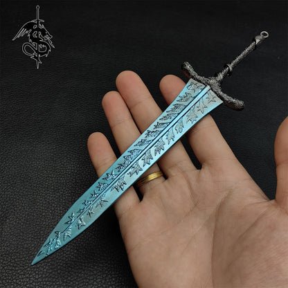 Metal Dark Moonlight Greatsword Miniature