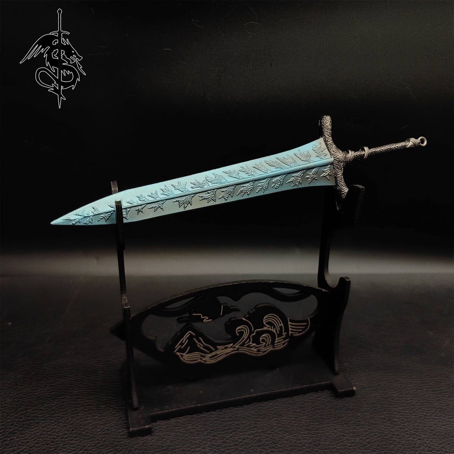 Metal Dark Moonlight Greatsword Miniature