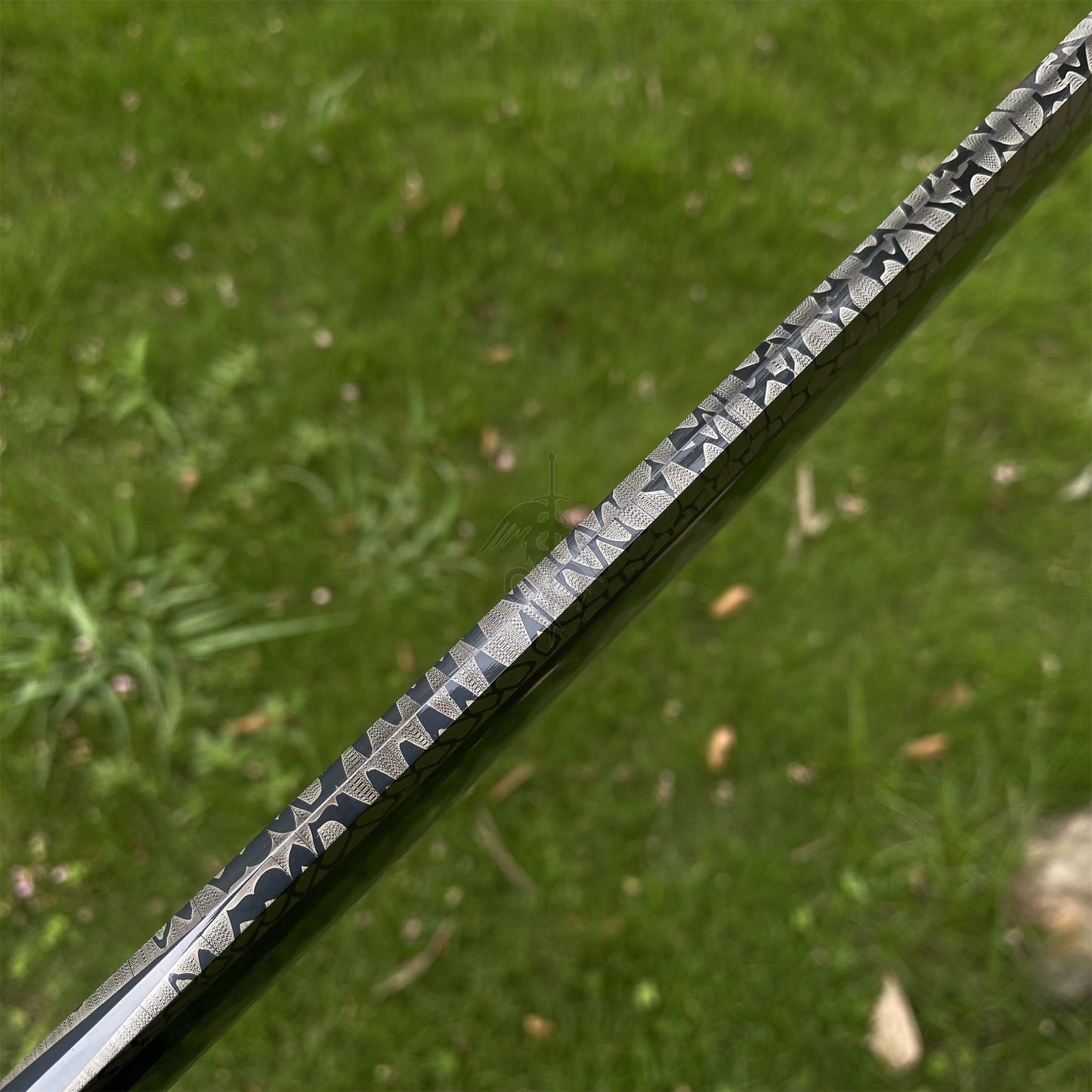 Moonveil Katana Carbon Steel Metal Replica