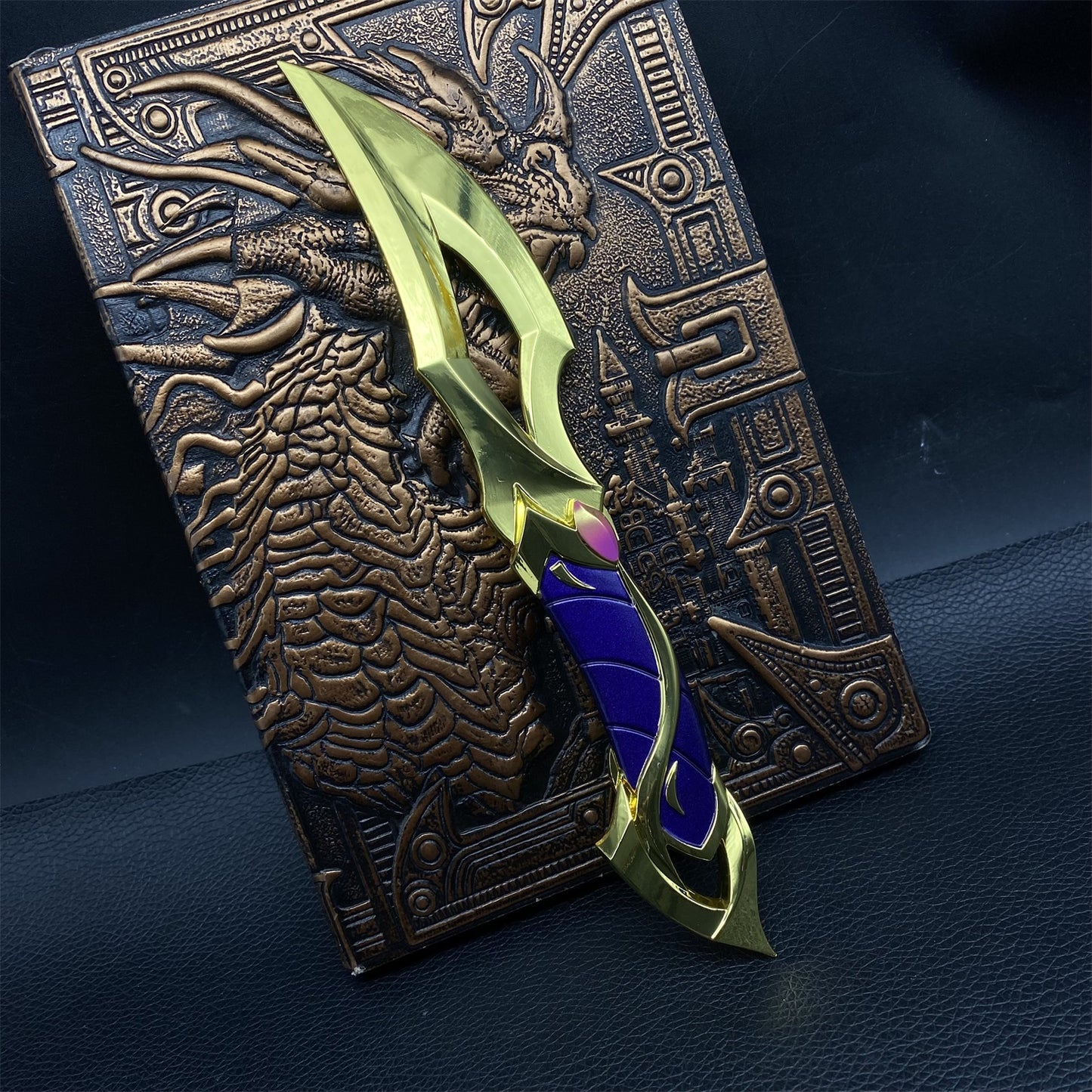 Val Mystbloom Fanblade Metal Miniature Replica