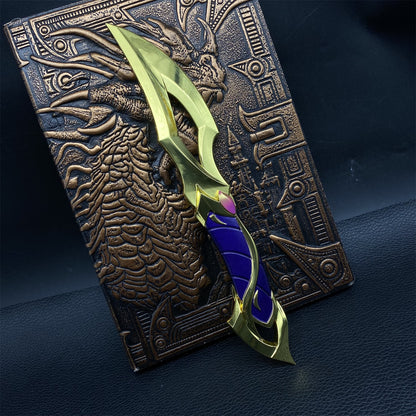 Val Mystbloom Fanblade Metal Miniature Replica