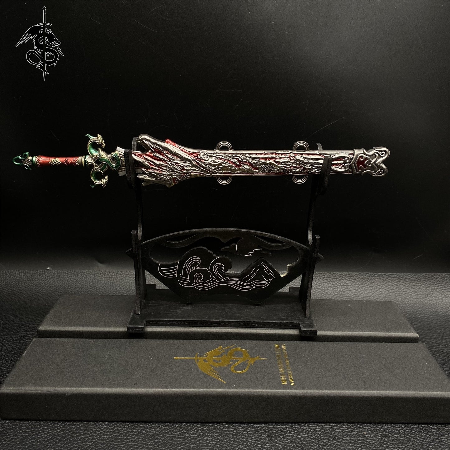 NB Game Red Sky Sword Metal Display Art