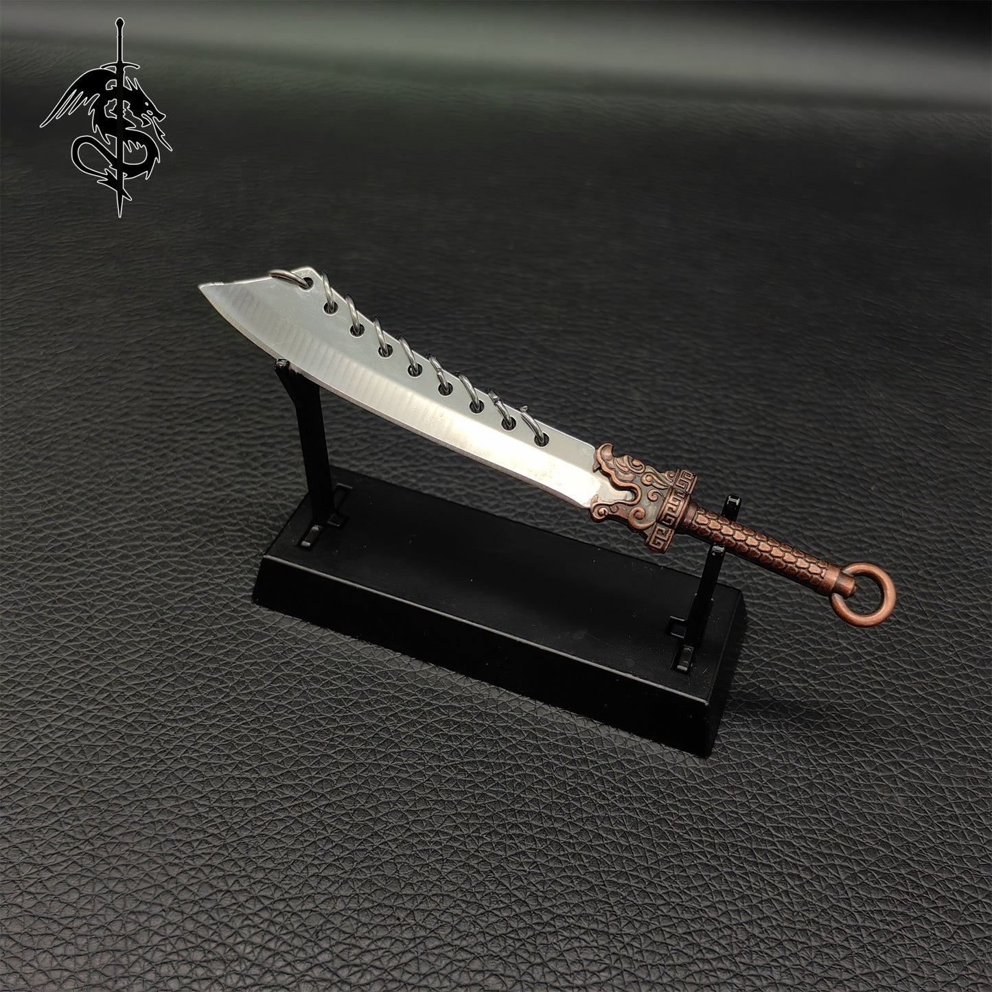 Mini EDC Nine-ring Broadsword Tiny Out Tool Knife