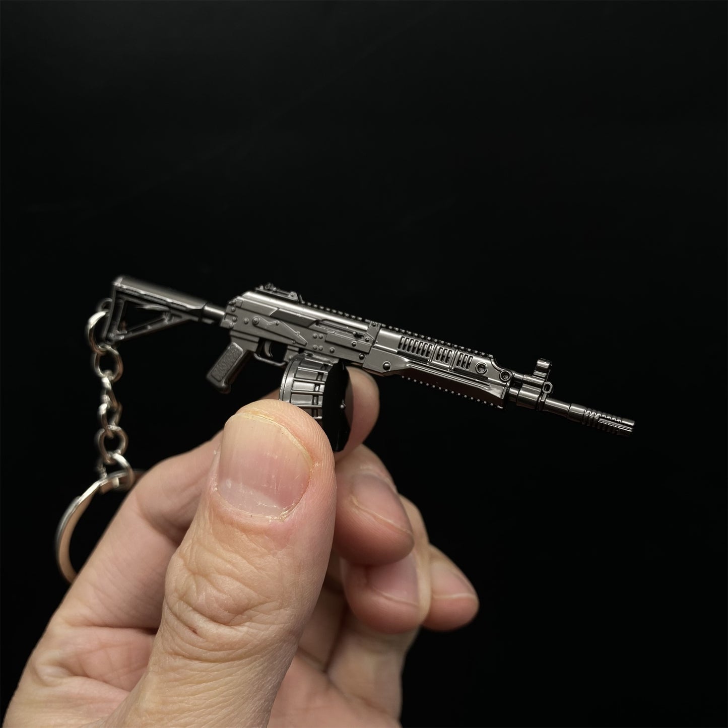 Tiny RPK 16 Metal Gun Keychain