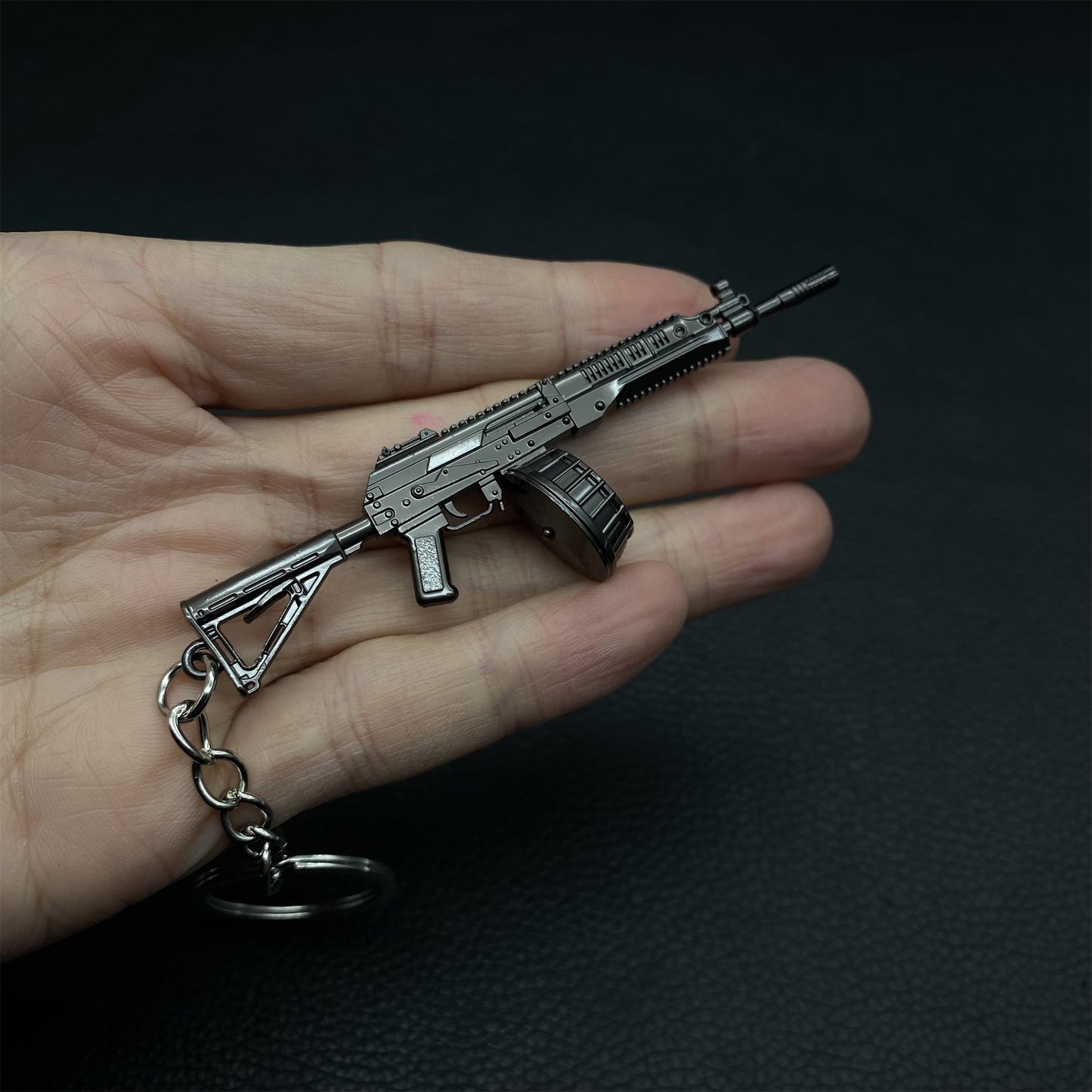 Tiny RPK 16 Metal Gun Keychain