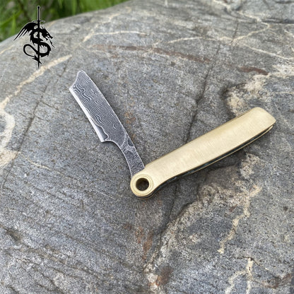 Damascus Steel Razor Knife Brass Folding Knife Portable Pocket Knife