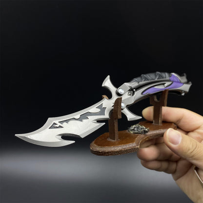 Hot Game Raever 3.0 Knife Reaver Balisong Butterfly Knife Blunt Blade Prop