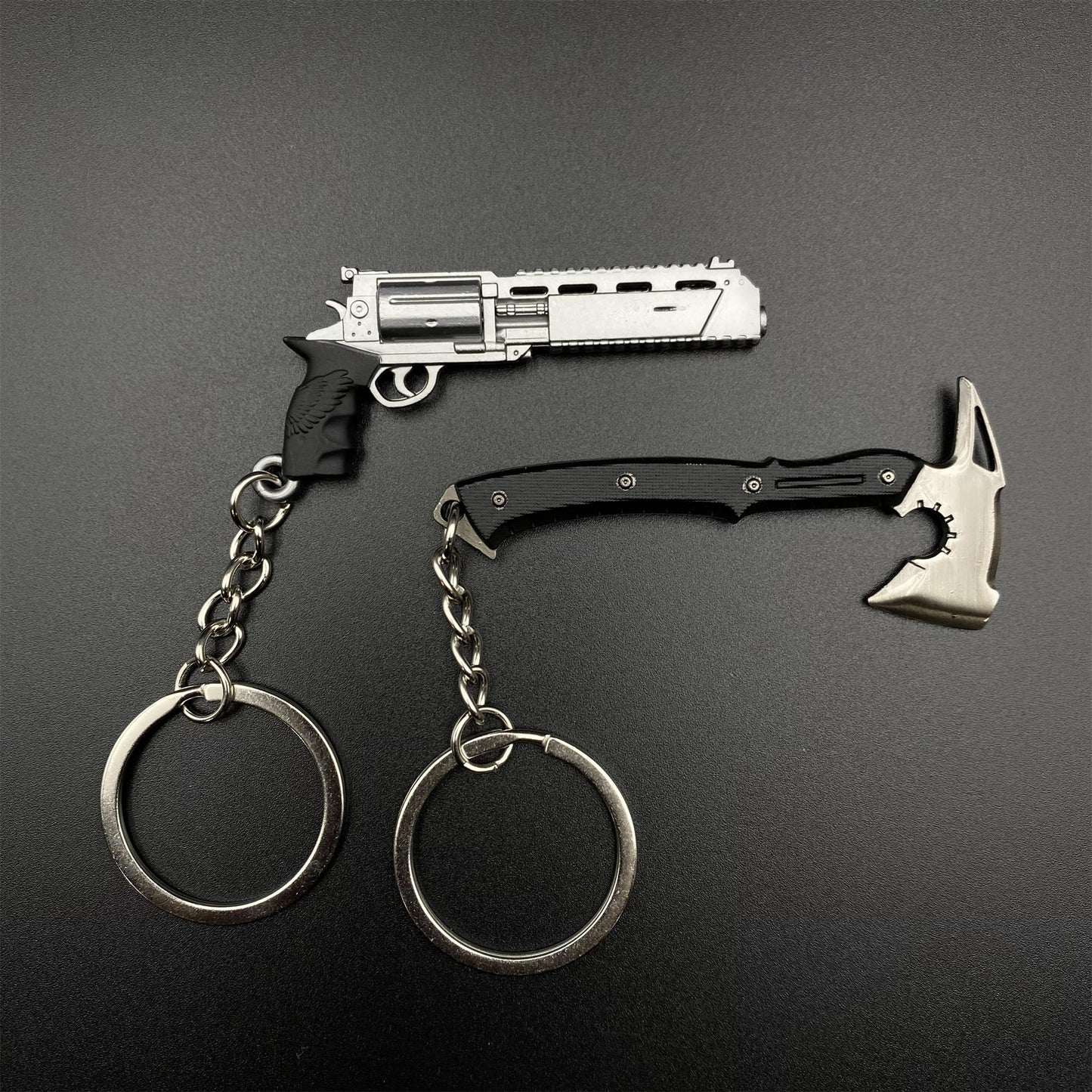 RE9 Requiem Leon Axe Revolver Metal Keychain