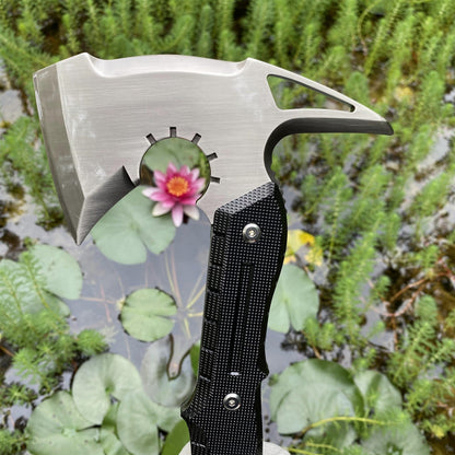 1:1 Scale Metal Re9 Leon Tactical Axe 35CM/13.8" - Blunt Blade Replica For Display