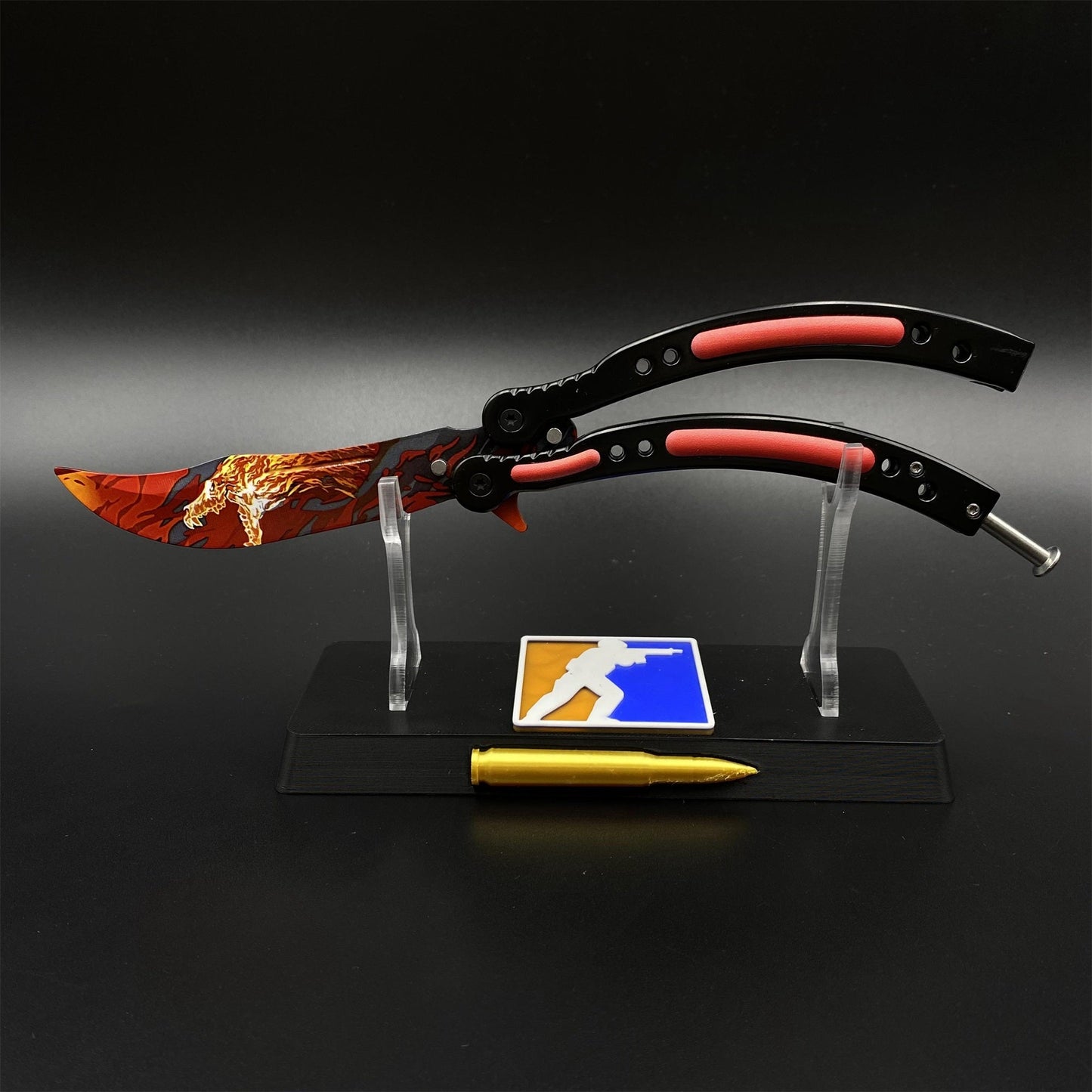 CS2 Butterfly Knife Howl Pattern Balisong Replica - Collectible Display Prop with Display Stand