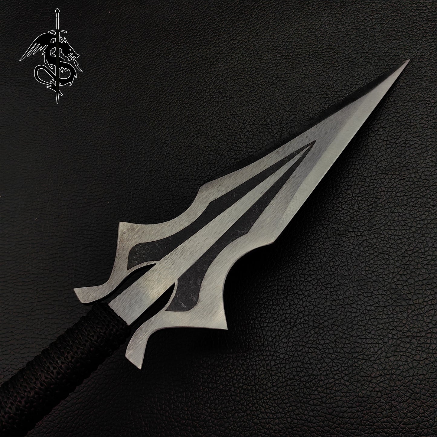 Hand-Forged Steel MK Scorpion Kunai Display Art