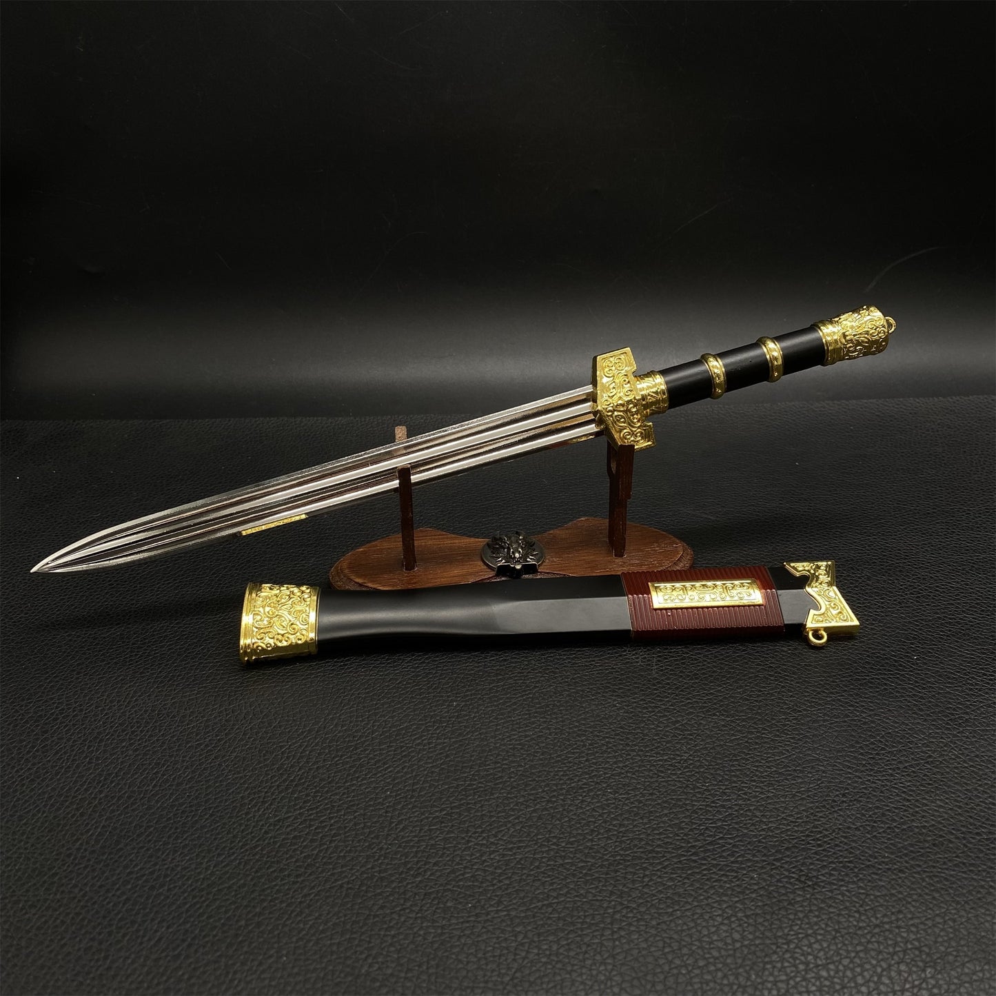 Ancient Cold Weapon Model Self-Improvement Sword Metal Replica