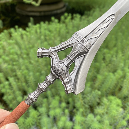 ER Serpent Hunter Spear Metal Miniature With Gift Box