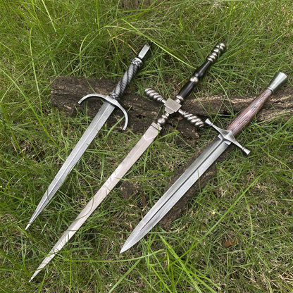IRL 1:1 Scale Soul Game Classical Dagger Metal Craft Pre-order Ship At Oct 1st