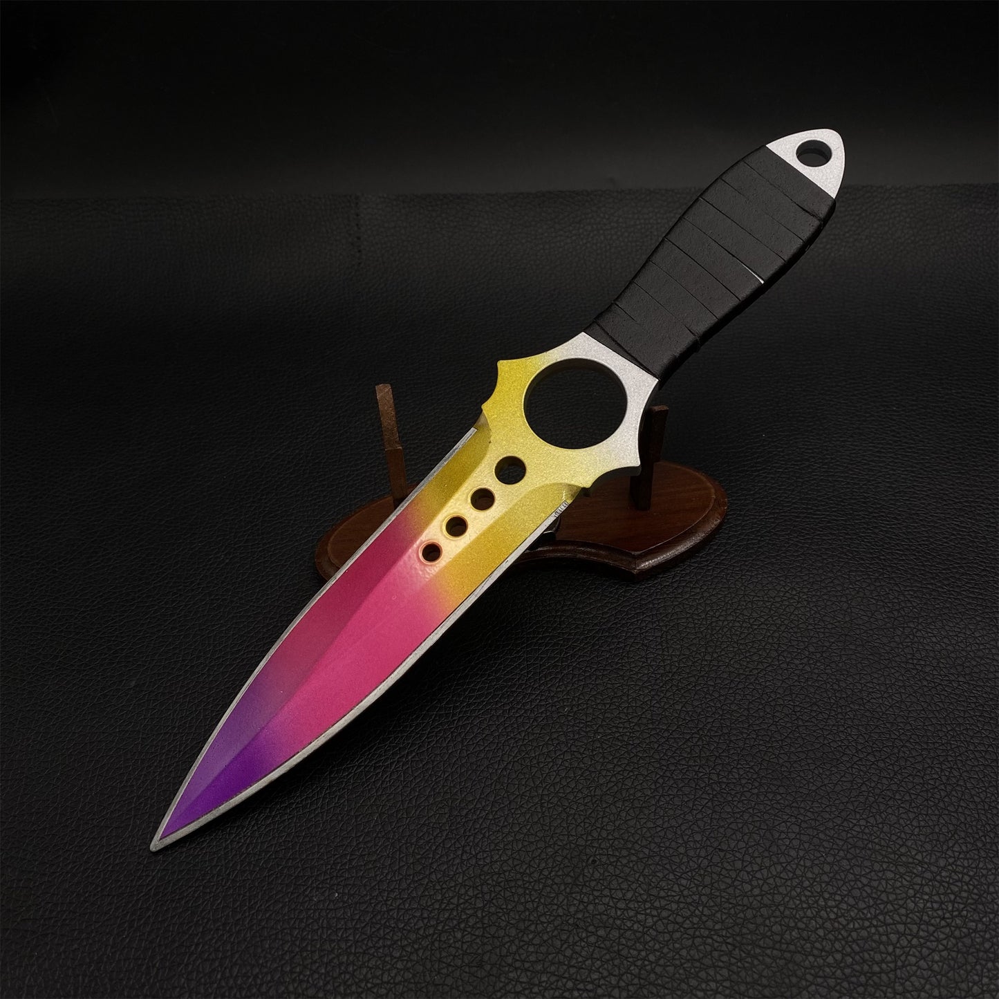 GO Game Skeleton Knife Props Metal Replica