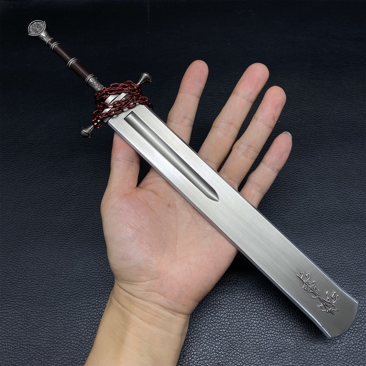 Metal Storied Sword Of House Marais Replica With Gift Box