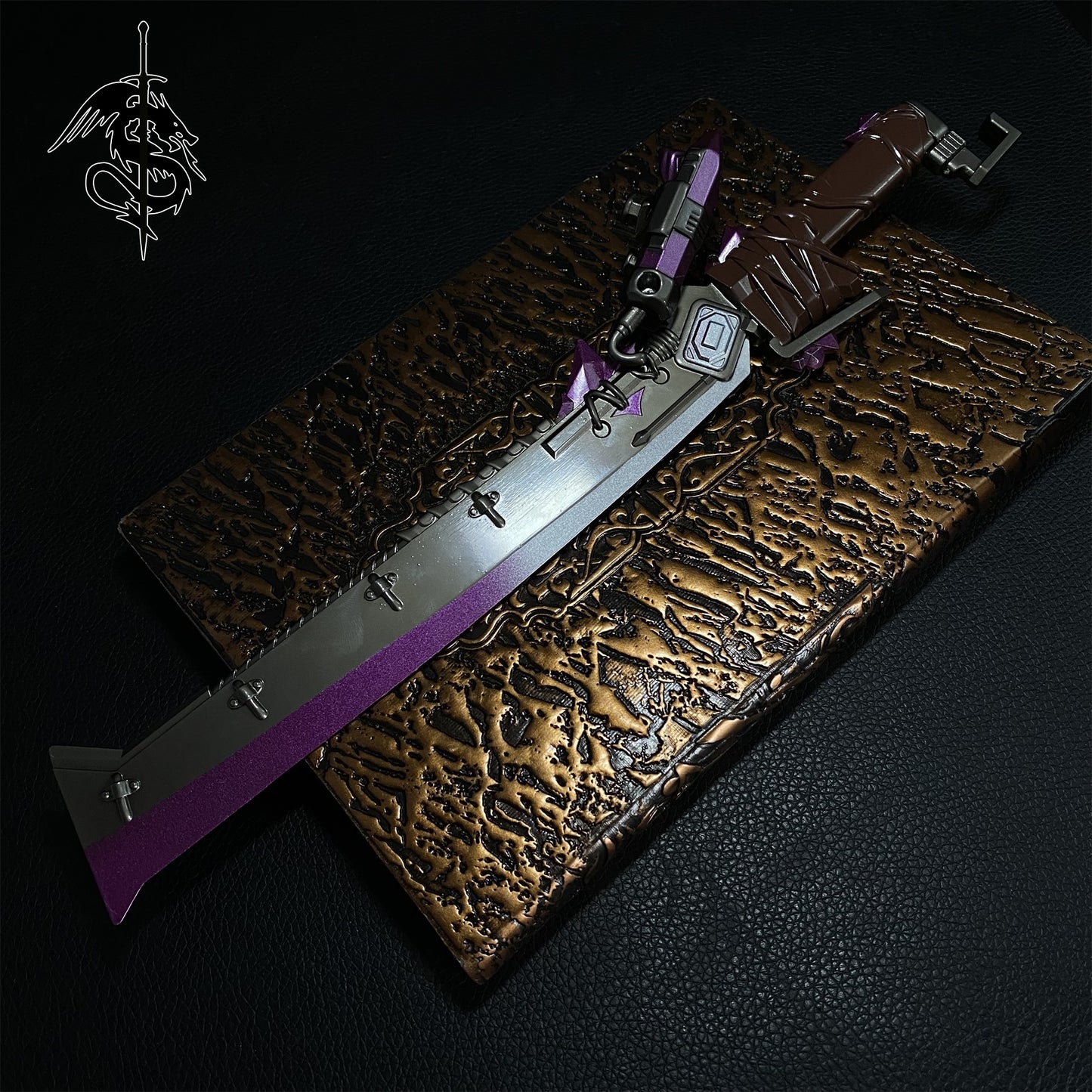 Subway Escape Flame Knife Metal Replica