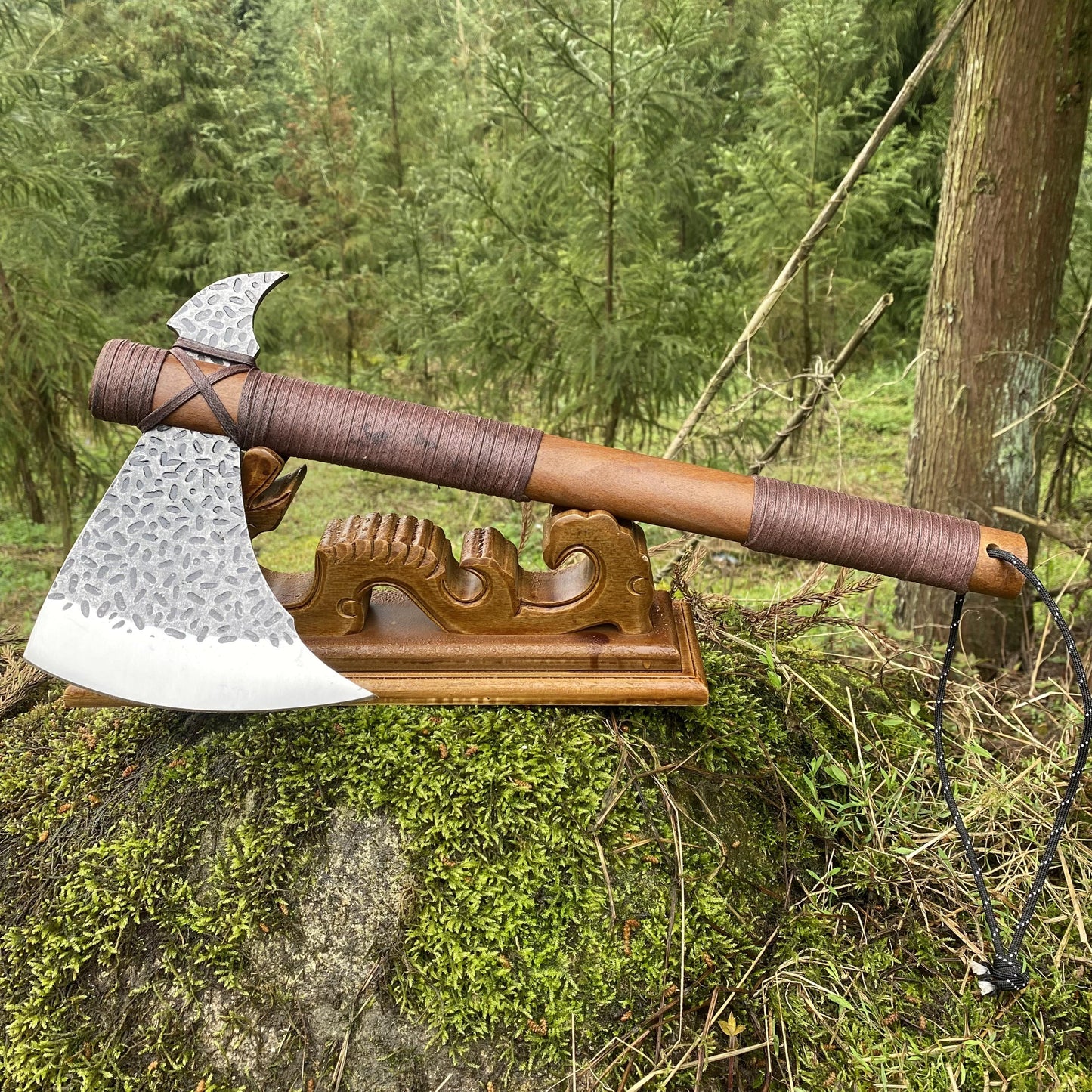 Hand-Forged Flying Axe Cool Camping Outdoor Survival Throwing Axe