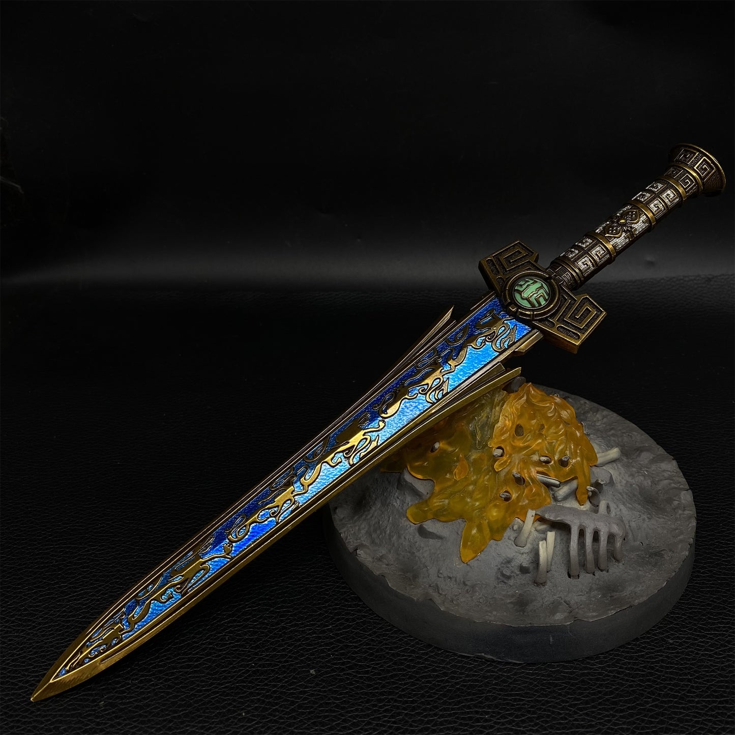Chinese Ancient Sword of The First Emperor Metal Craft