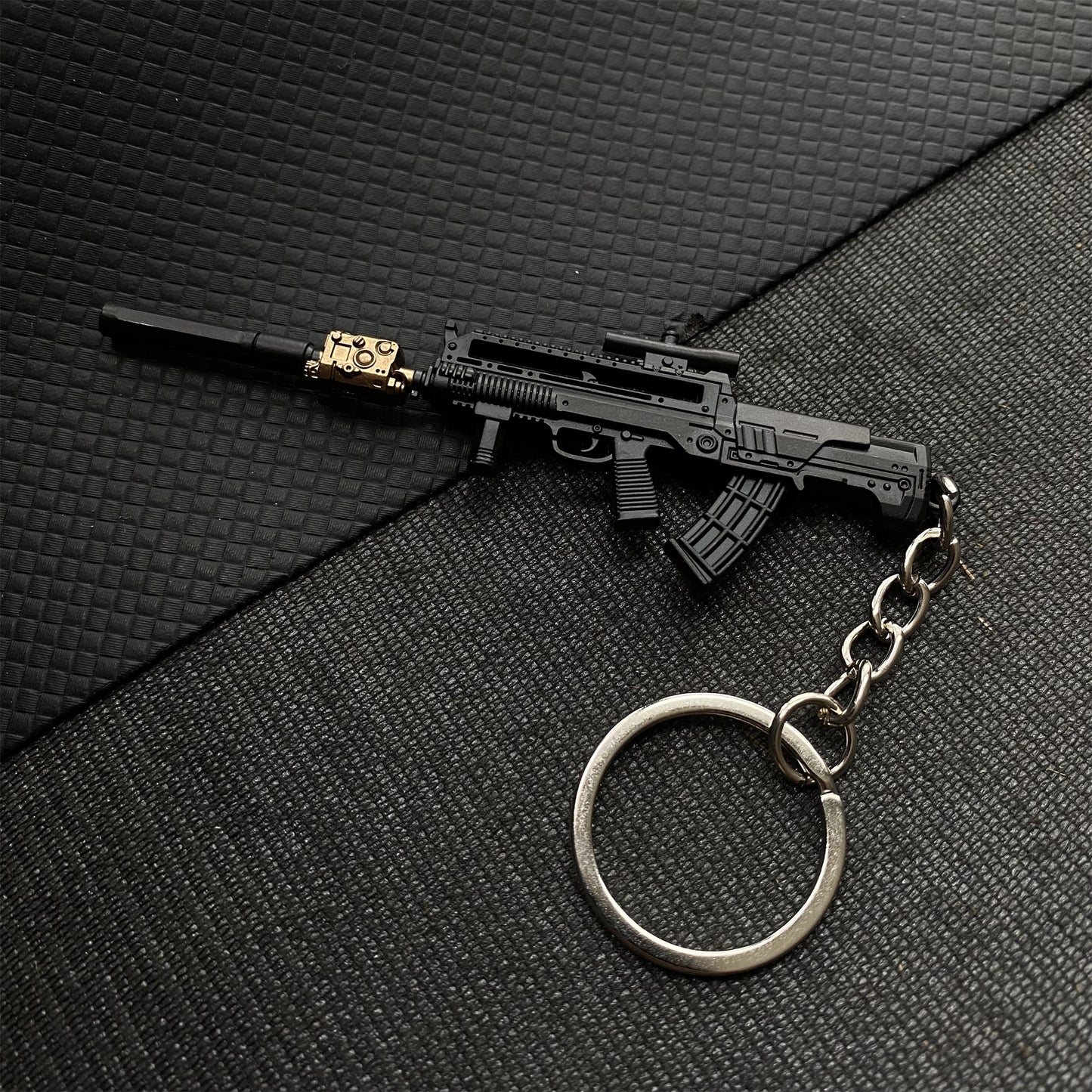 Tiny T95-1 Metal Gun Keychain