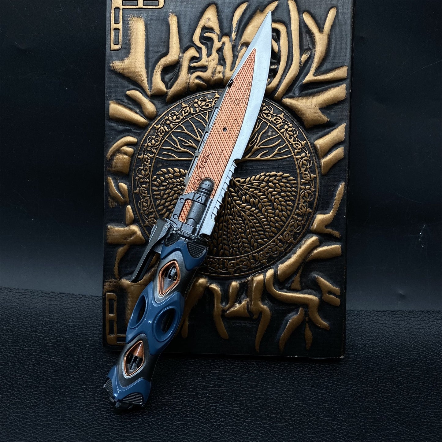 Arena Breakout LED Light Tactical Knife Metal Blunt Blade Replica For Collection