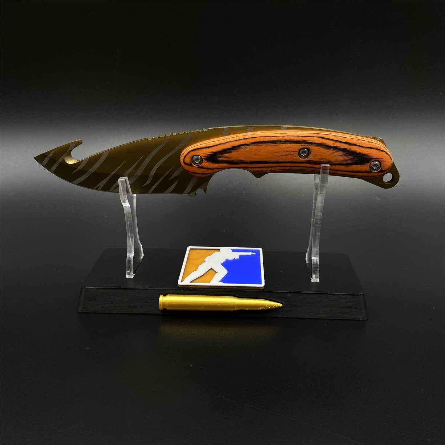 420 Steel CS2 Tiger Tooth Knife Collectible Model Outdoor Camping Knife