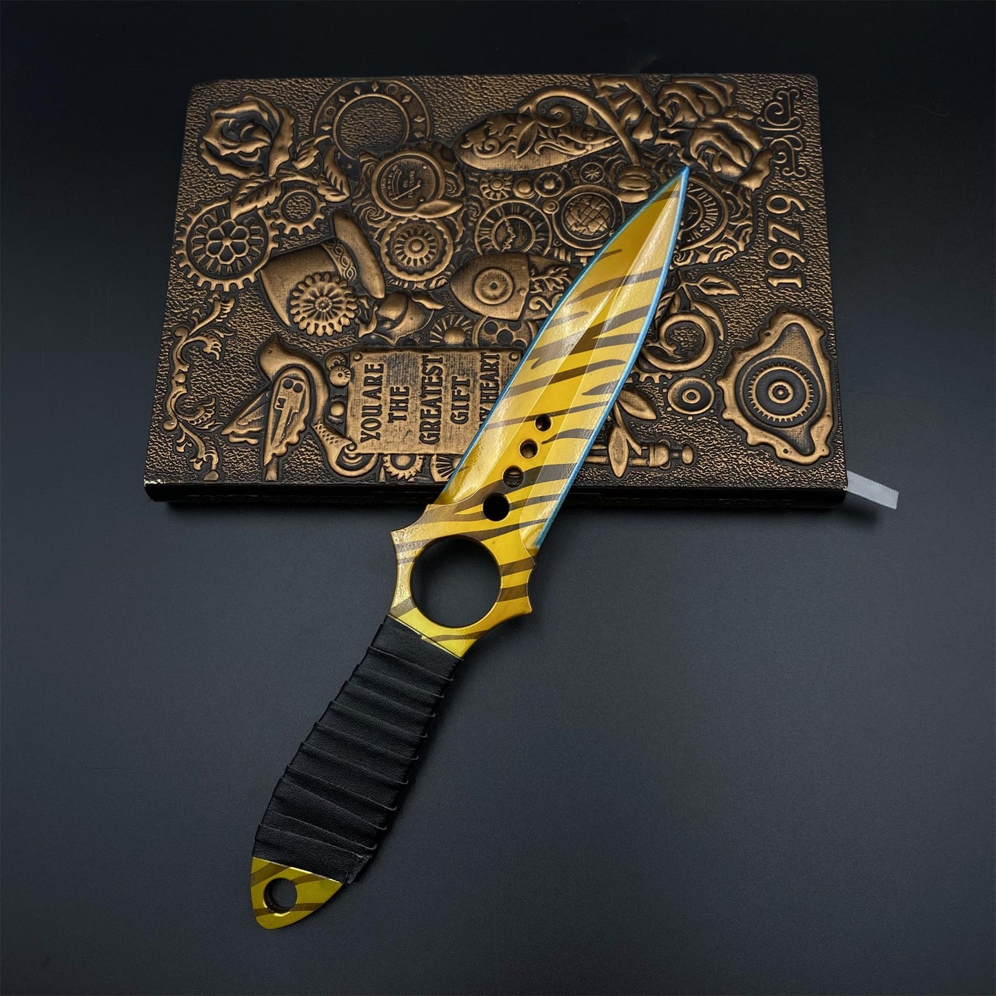 CS Game Skeleton Knife Tiger Tooth Skin Alloy Model-Dull Blade Prop