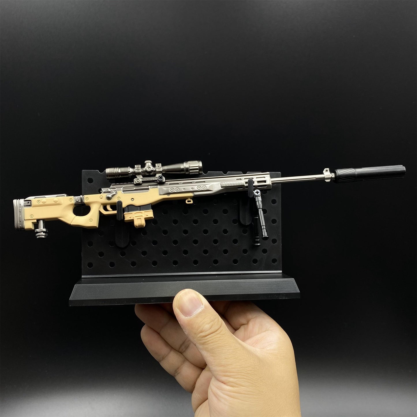 Metal Delta Force AWM Sniper Rifle Miniature