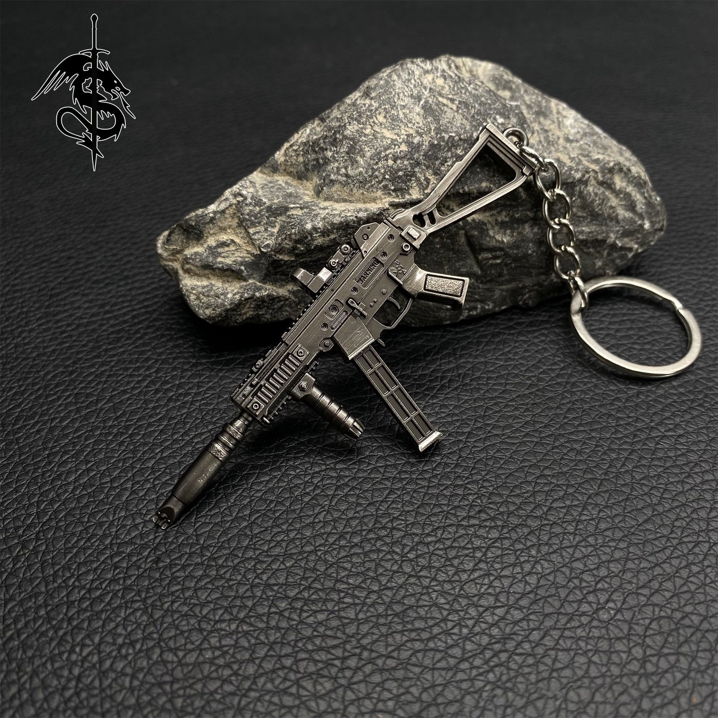 Metal UMP45 Gun Key Ring Backpack Pendant