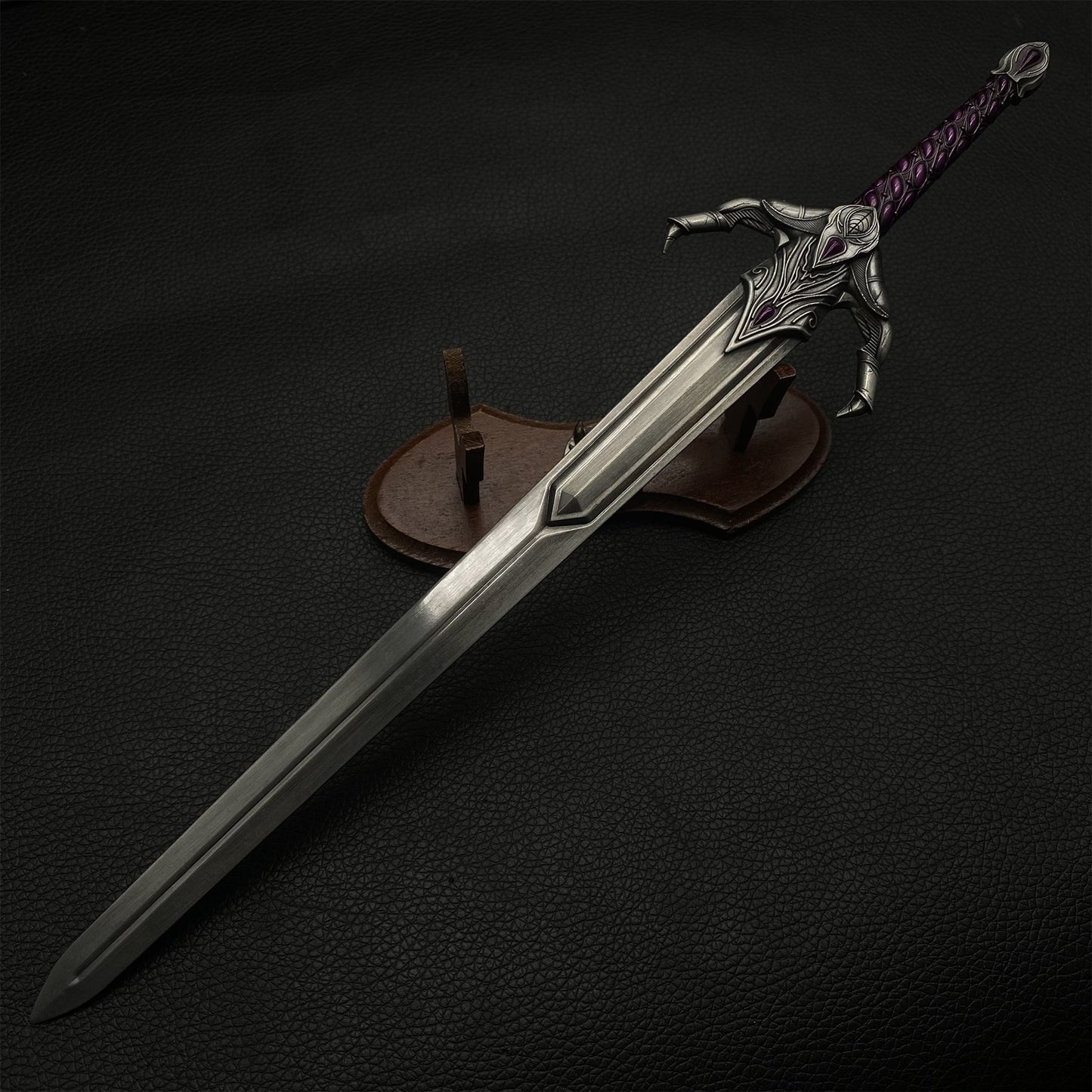 Umbra Sword Oblivion 1/3 Scale Metal Replica