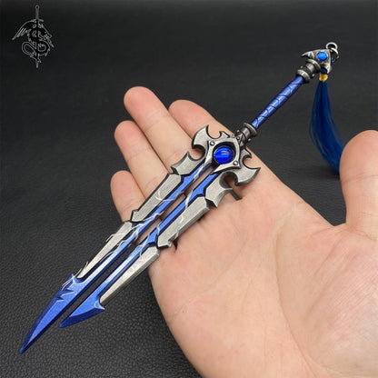 WOW The Windseeker Sword Metal Thunderfury Blessed Blade Miniature