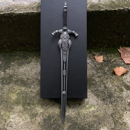 Wolf Knight's Greatsword 1/3 Scale Metal Replica
