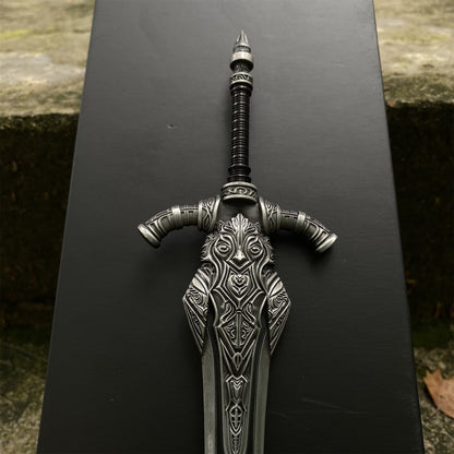 Wolf Knight's Greatsword 1/3 Scale Metal Replica