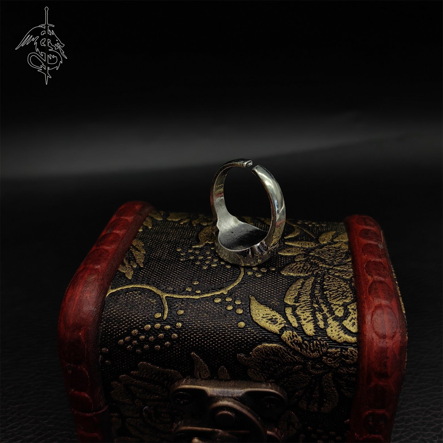 Hot Game Wolf Ring Alloy Open Ring Craft Replica